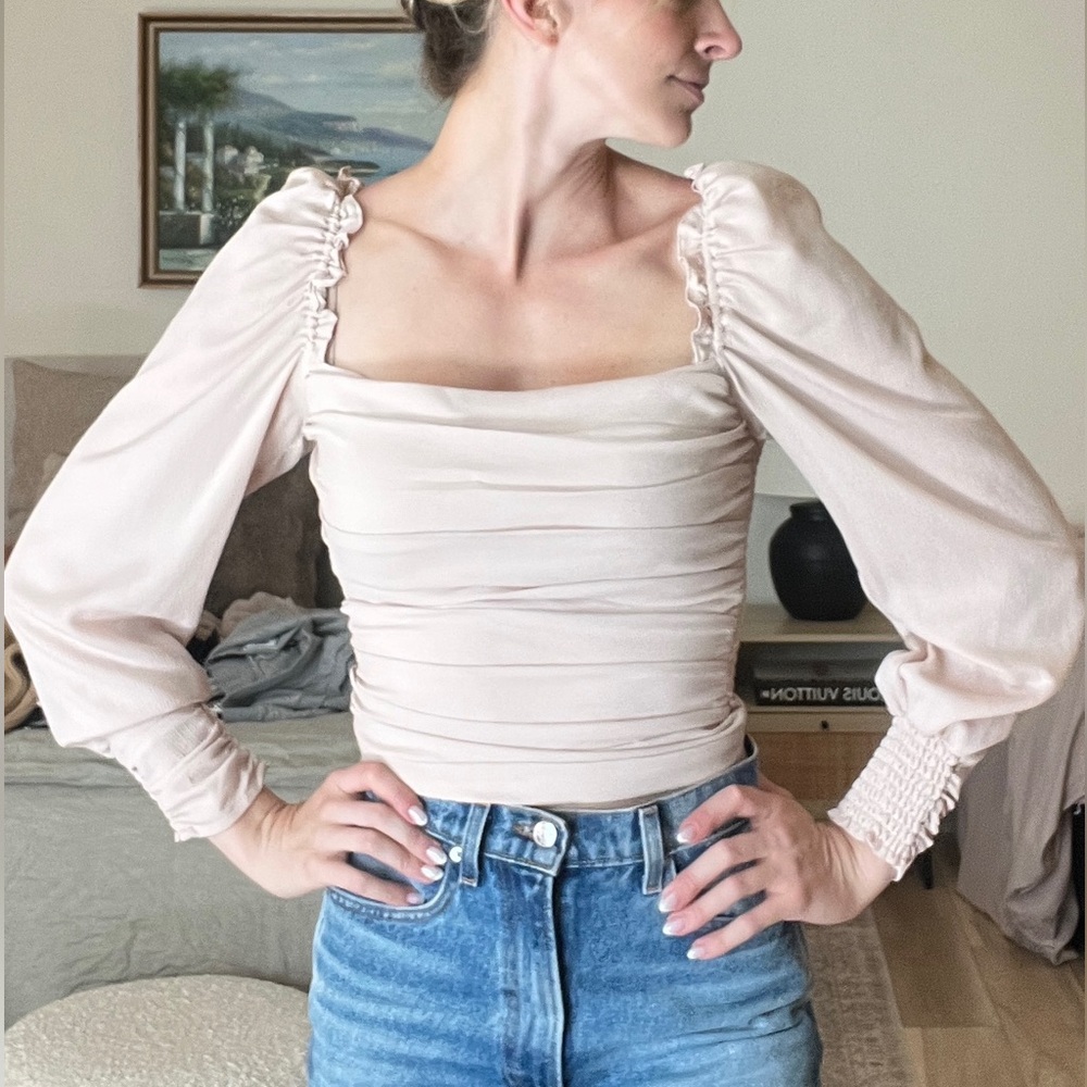 ASTR the label long sleeve square neckline blouse